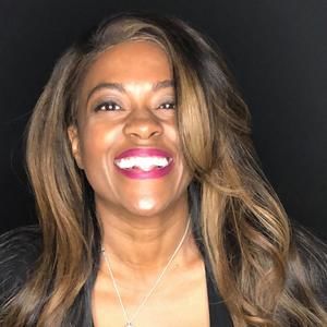 Meet your Posher, Robyn